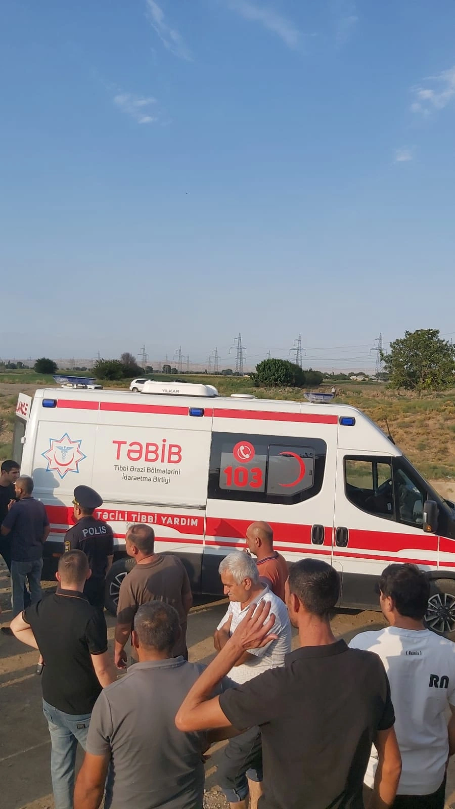 Samuxda 12 yaşlı oğlan su kanalında batıb - FOTO