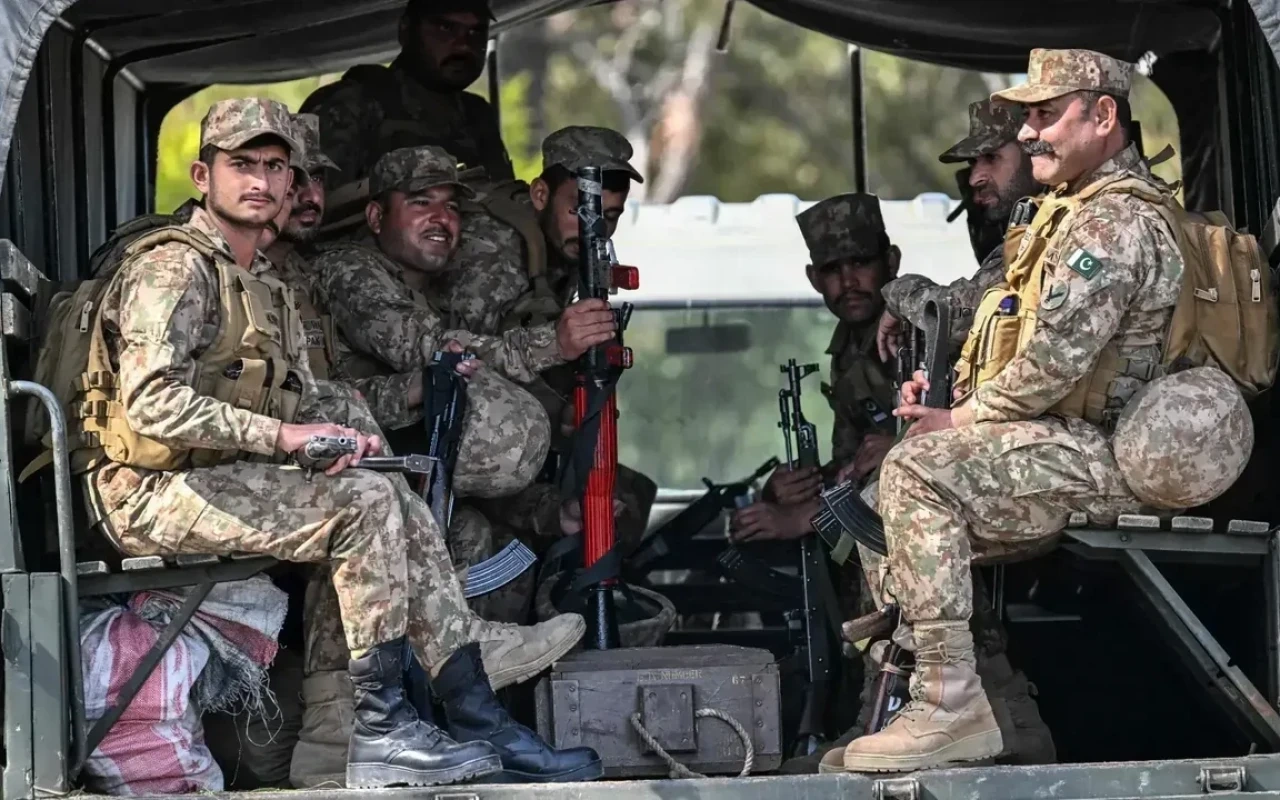 Pakistanın təhlükəsizlik qüvvələri 8 terrorçunu zərərsizləşdirdi