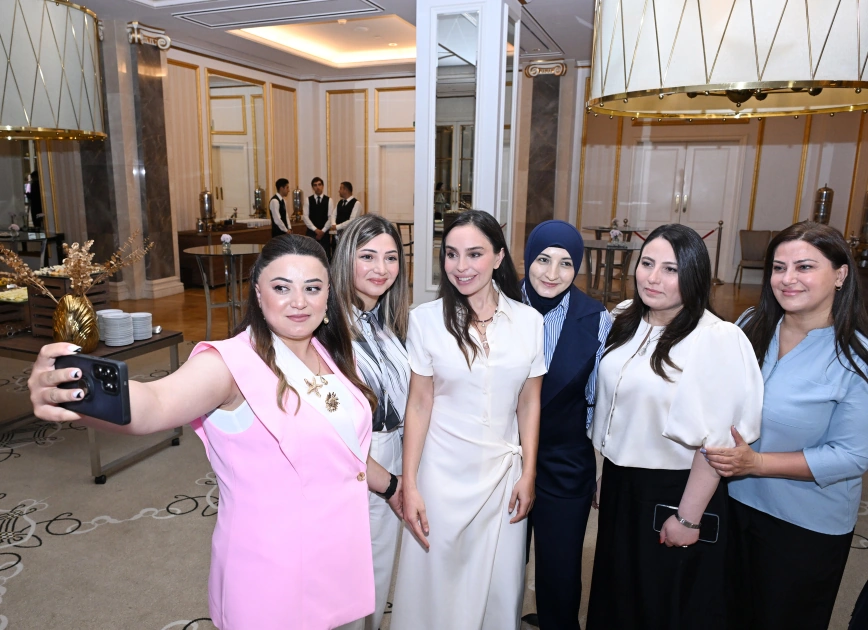 Leyla Əliyeva “Qızların təhsilinə dəstək” layihəsinin II Məzun Günündə iştirak etdi - FOTO
