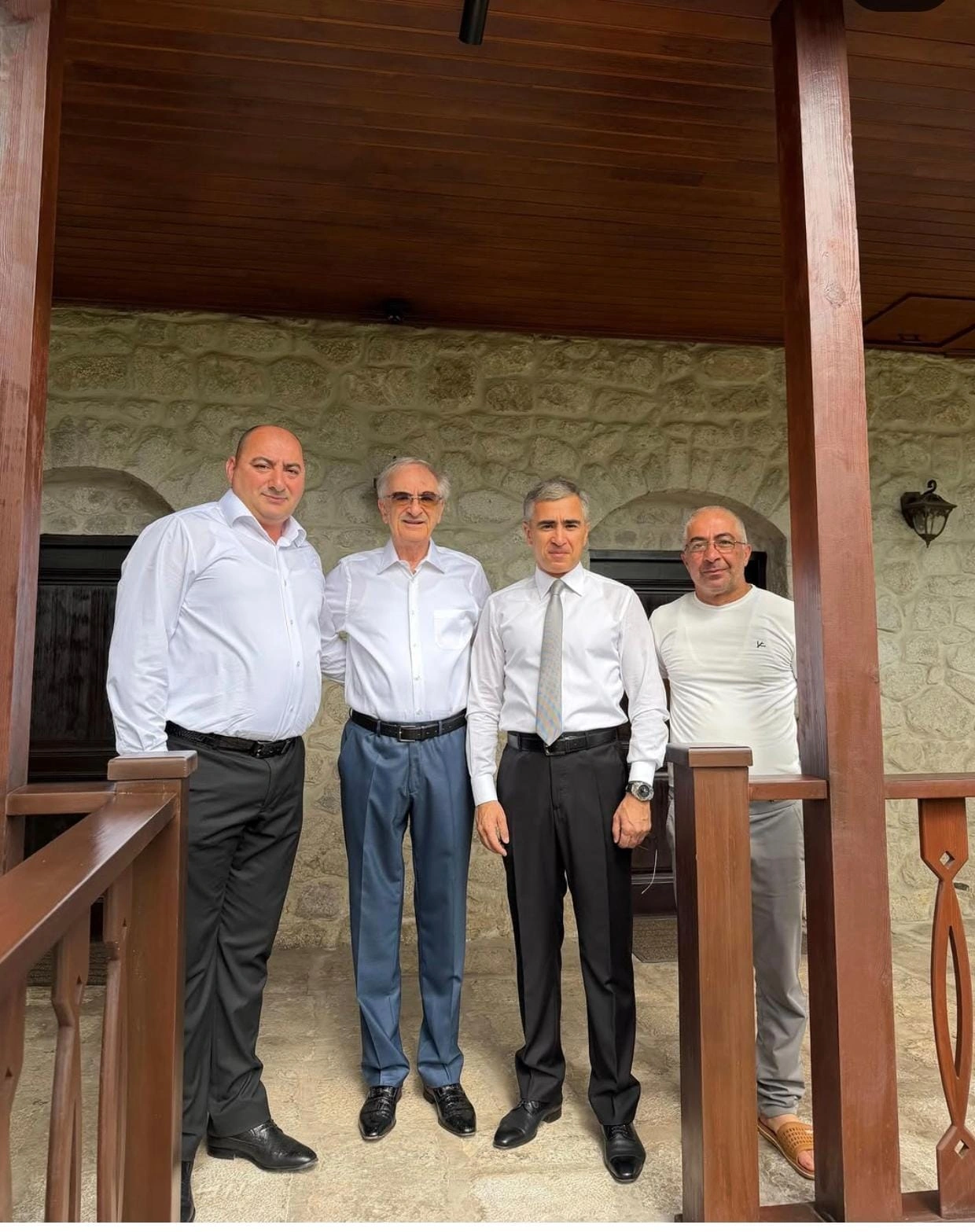 Polad Bülbüloğlu atasının Şuşadakı ev-muzeyində - FOTOLAR