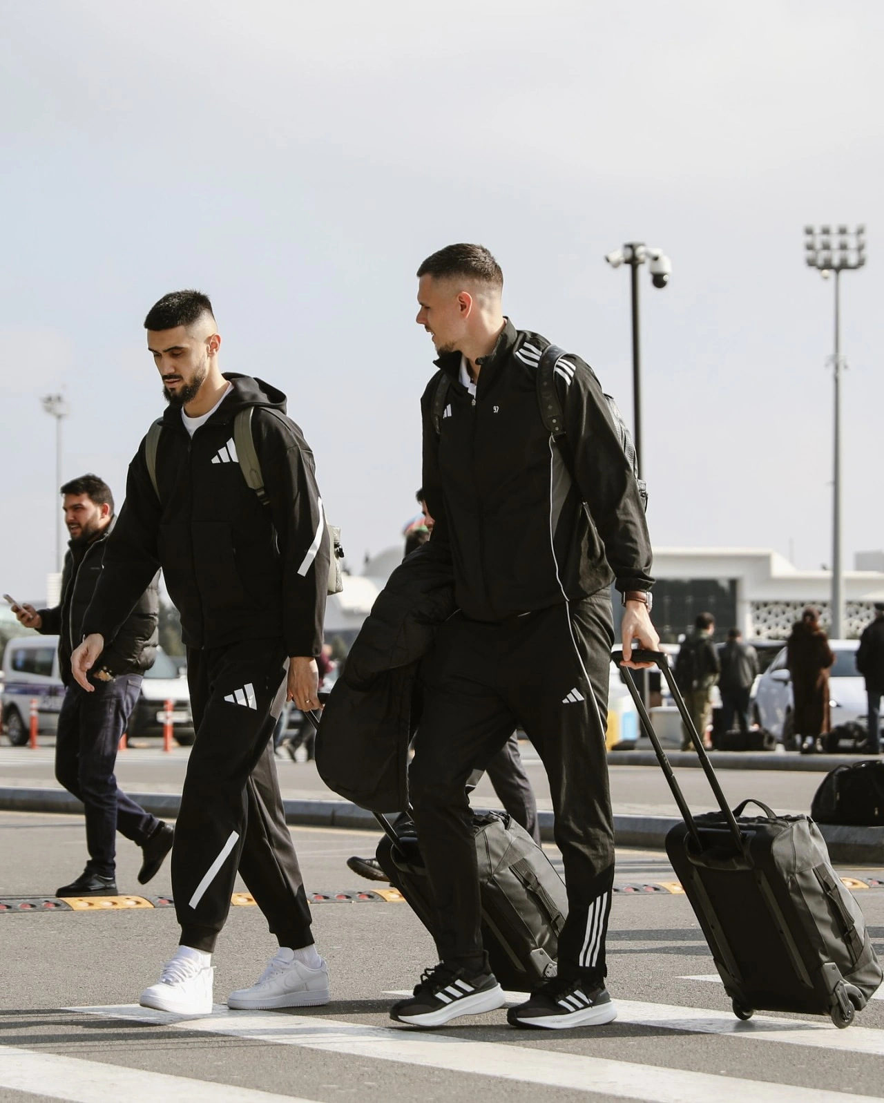 “Qarabağ” İngiltərəyə getdi - FOTOLAR