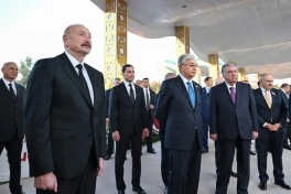 Prezident İlham Əliyev MDB Ölkələrinin Milli Kulinariya Festivalı ilə tanış olub, rəsmi qəbulda iştirak edib - FOTO