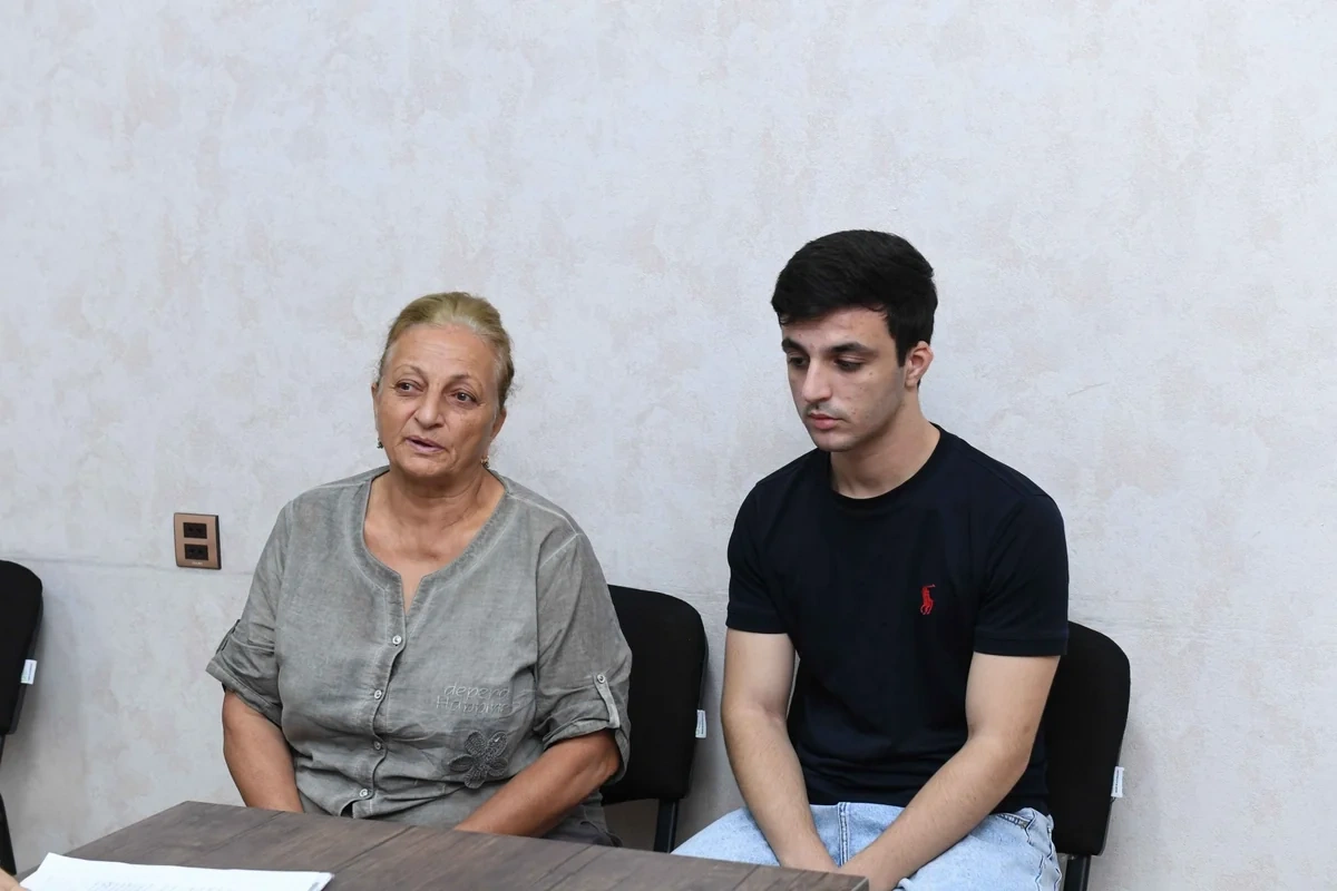 Rövşən Rzayev vətəndaş qəbulu keçirdi - FOTO