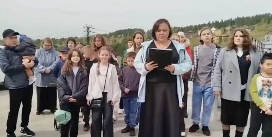 Pekində səfərdə olan Putinə ŞOK- ruslar Çinə birləşmək istəklərini ifadə etdilər...-FOTO+VİDEO
