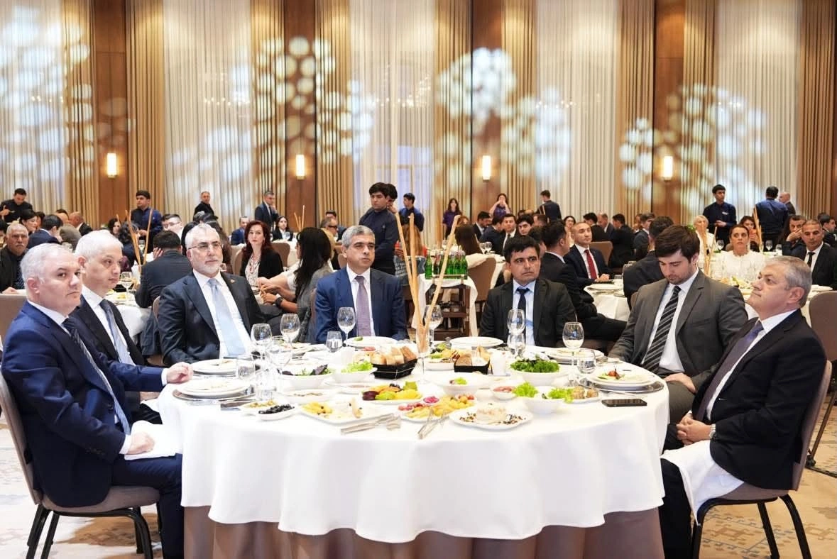 “AI4DOST Sosial Mükafatı 2026” müsabiqəsinin 7 qalibi mükafatlandırıldı - FOTO