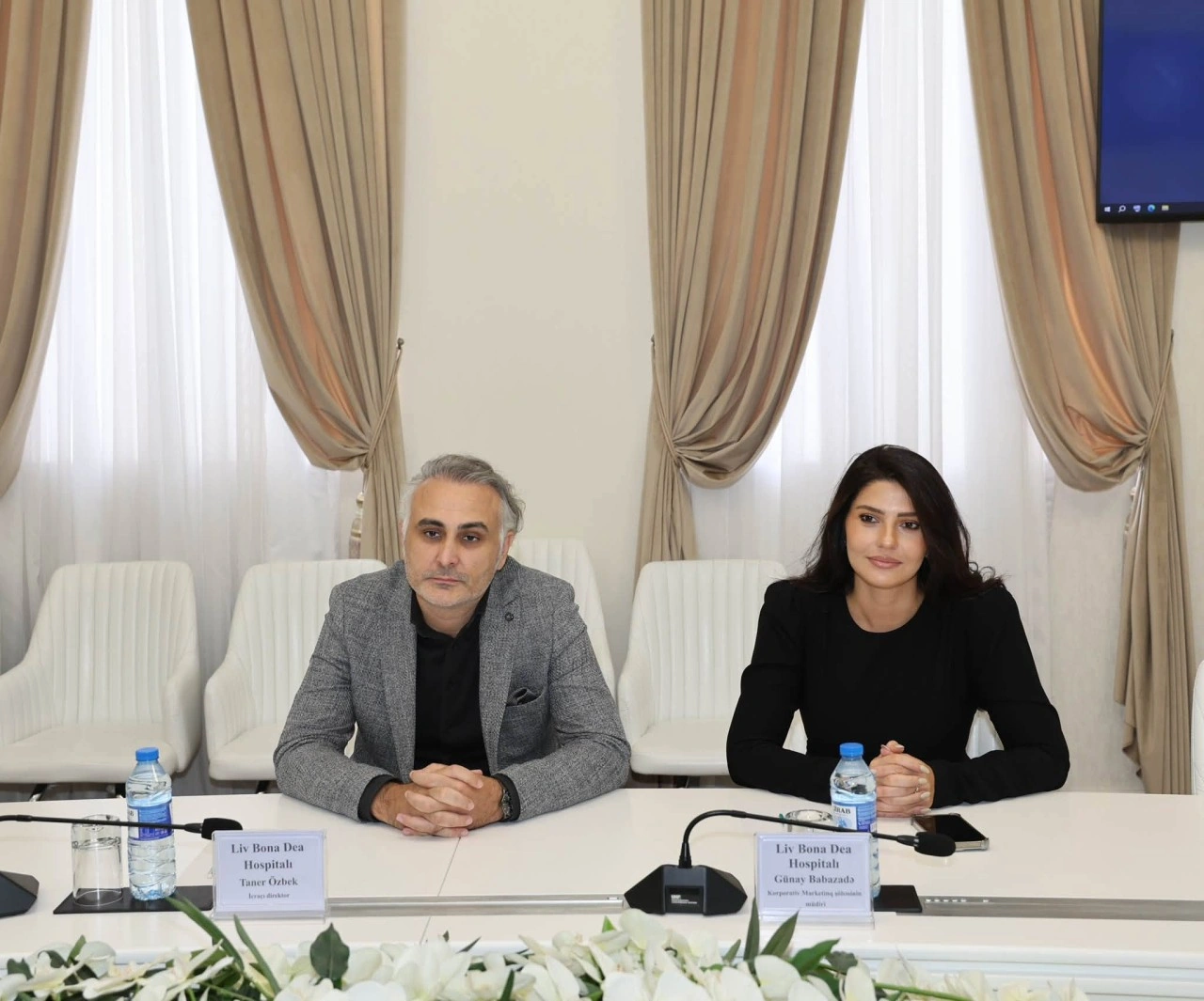 UNEC ilə Liv Bona Dea Hospital arasında memorandum imzalanıb - FOTO