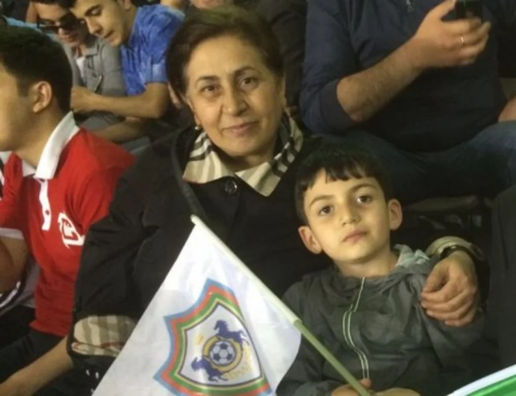 Qurban Qurbanovun müəllimi: "Elə bir dərs olmazdı ki, yayınsın və gəlib qarşımda oturmasın"