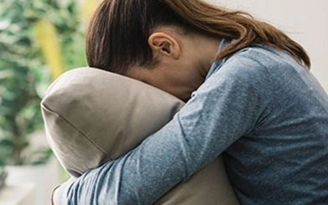 Kapitalizmin psixologiyaya təsirləri: Niyə daim tükənmiş hiss edirik?