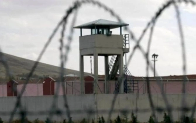 Həbsxanada işləyən məhkumların qazancı AÇIQLANDI