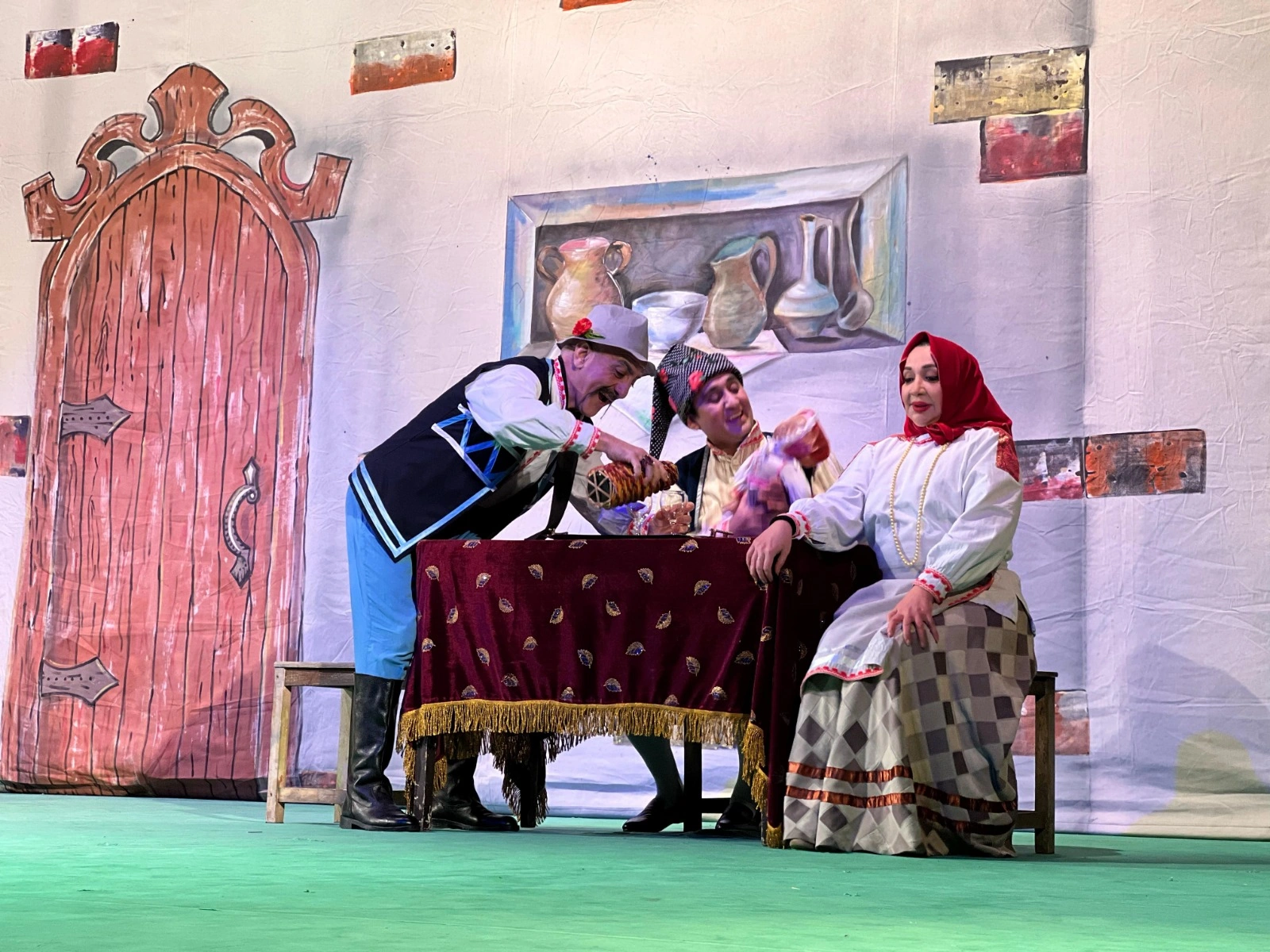“Maliyyə probleminə görə tamaşanı tamamlaya bilmirik, əfsuslar olsun ki, belə kollektiv “gözdən kənarda” qalıb” - FOTO+ÖZƏL
