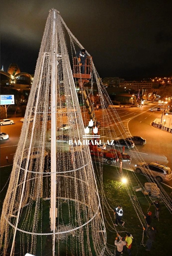 Bakı Yeni ilə belə hazırlaşır - FOTOLAR