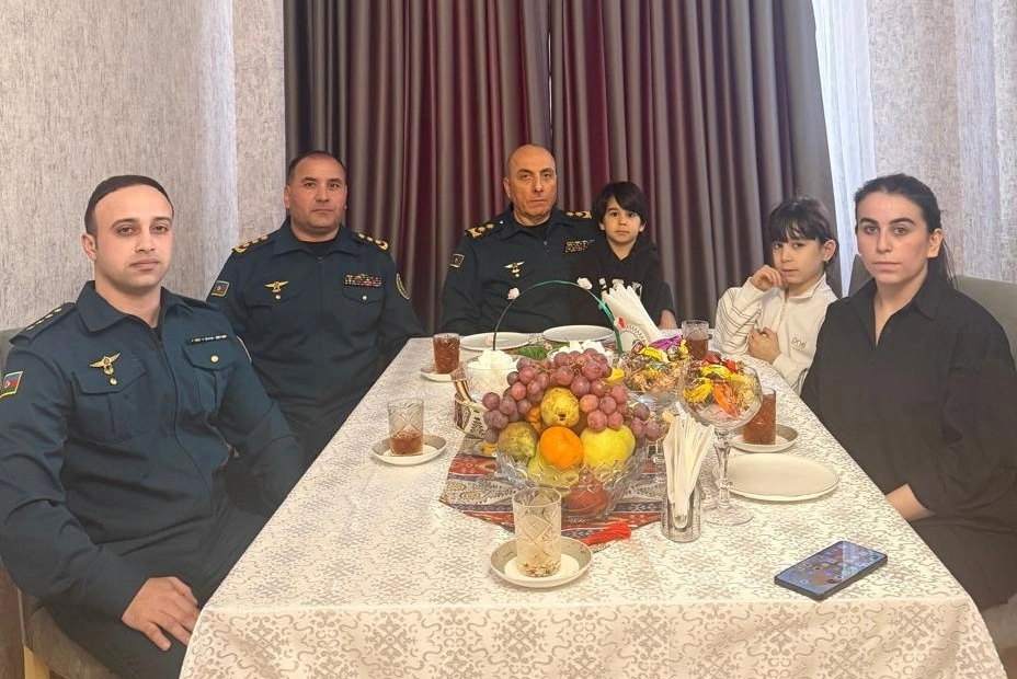 Dövlət Sərhəd Xidmətinin rəhbərliyi şəhid ailələrini ziyarət etdi - FOTOLAR