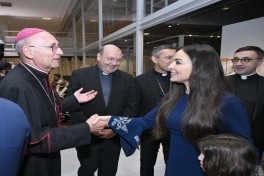 Leyla Əliyeva Müqəddəs Taxt-Tacda Azərbaycan xalçaları sərgisinin açılışında iştirak edib - FOTO