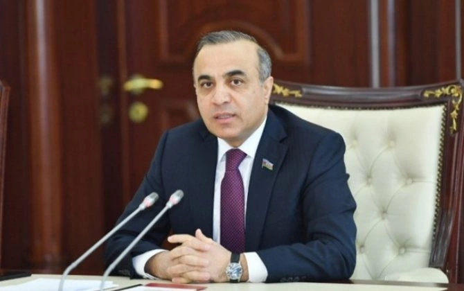 Rəqəmsal texnologiya nəhəngləri Bakıya gələcək