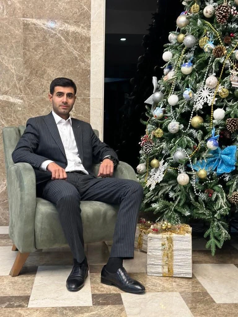Vəzifəli şəxsin evdən meyiti tapıldı - FOTO