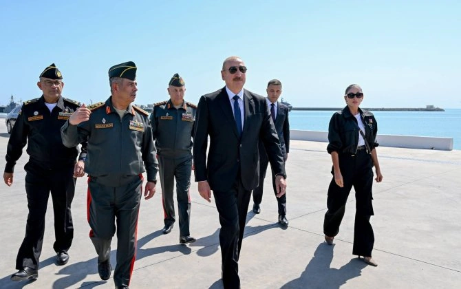 “Hərbi Dəniz Qüvvələrimiz sürətli inkişaf tempi və peşəkarlığına görə dünyada qabaqcıl yer tutur”