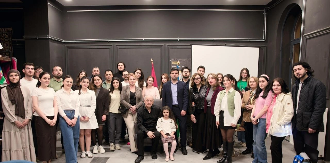 Fəxrəddin Manafov Budapeştdə Azərbaycan Evinin qonağı olub - FOTOLAR