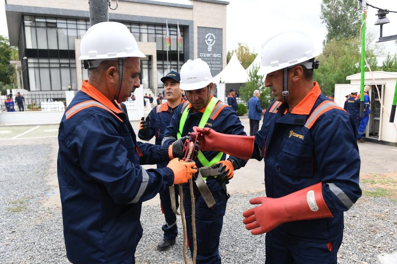 "Yeni nəsil energetiklər: Şəbəkənin memarları" Ümumrespublika Yarışının Qarabağ regionu üzrə finalçısı müəyyənləşib - FOTO/VİDEO