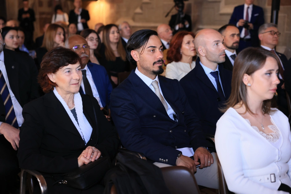 Vatikanda Heydər Əliyev Fondu ilə birgə layihələrin təqdimatına həsr olunan tədbir keçirildi - FOTO