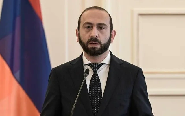 Mirzoyan İrana getdi