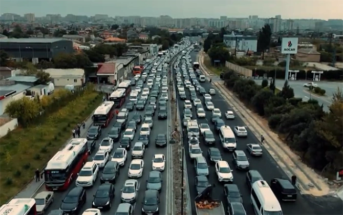 “Distant işin tətbiqi paytaxtın tıxac probleminin həllinə qismən də olsa təsir göstərə bilər”