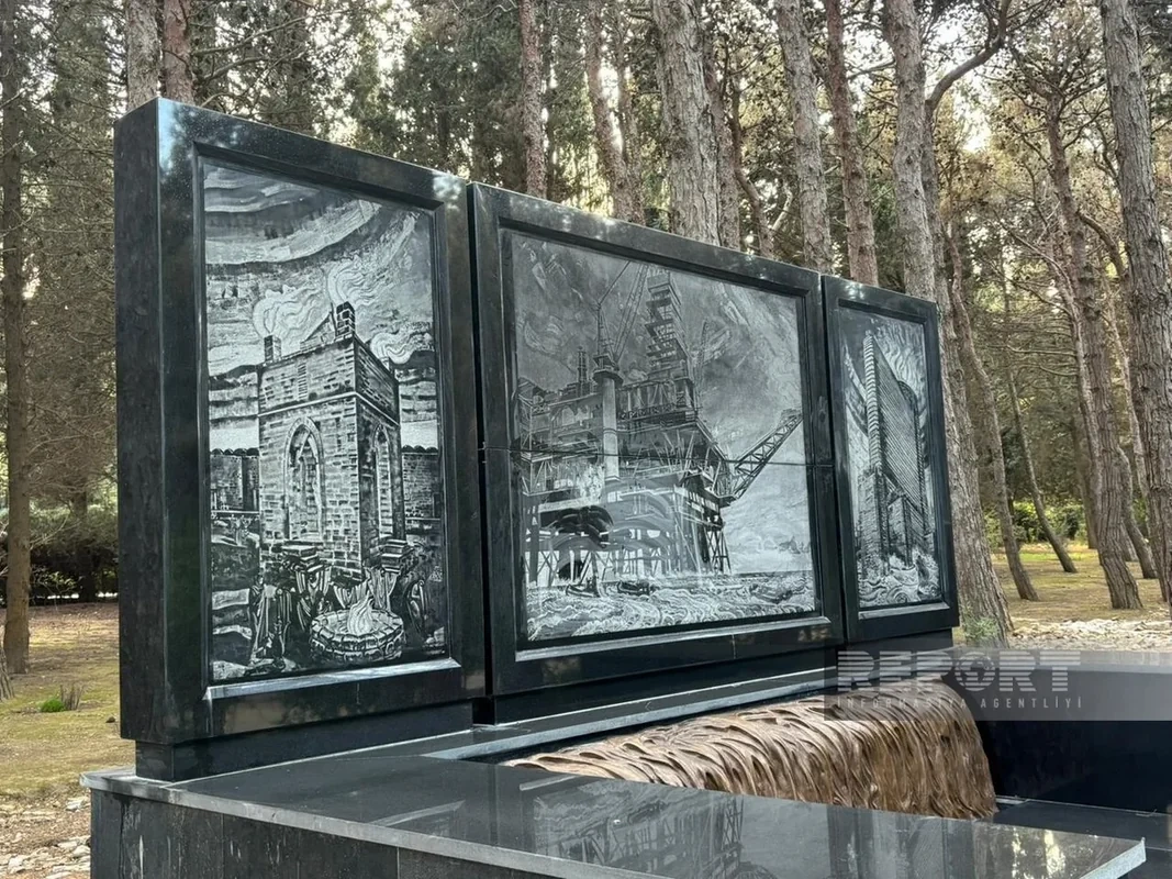 Xalq rəssamı Tahir Salahovun qəbirüstü abidəsi ucaldılıb - FOTO