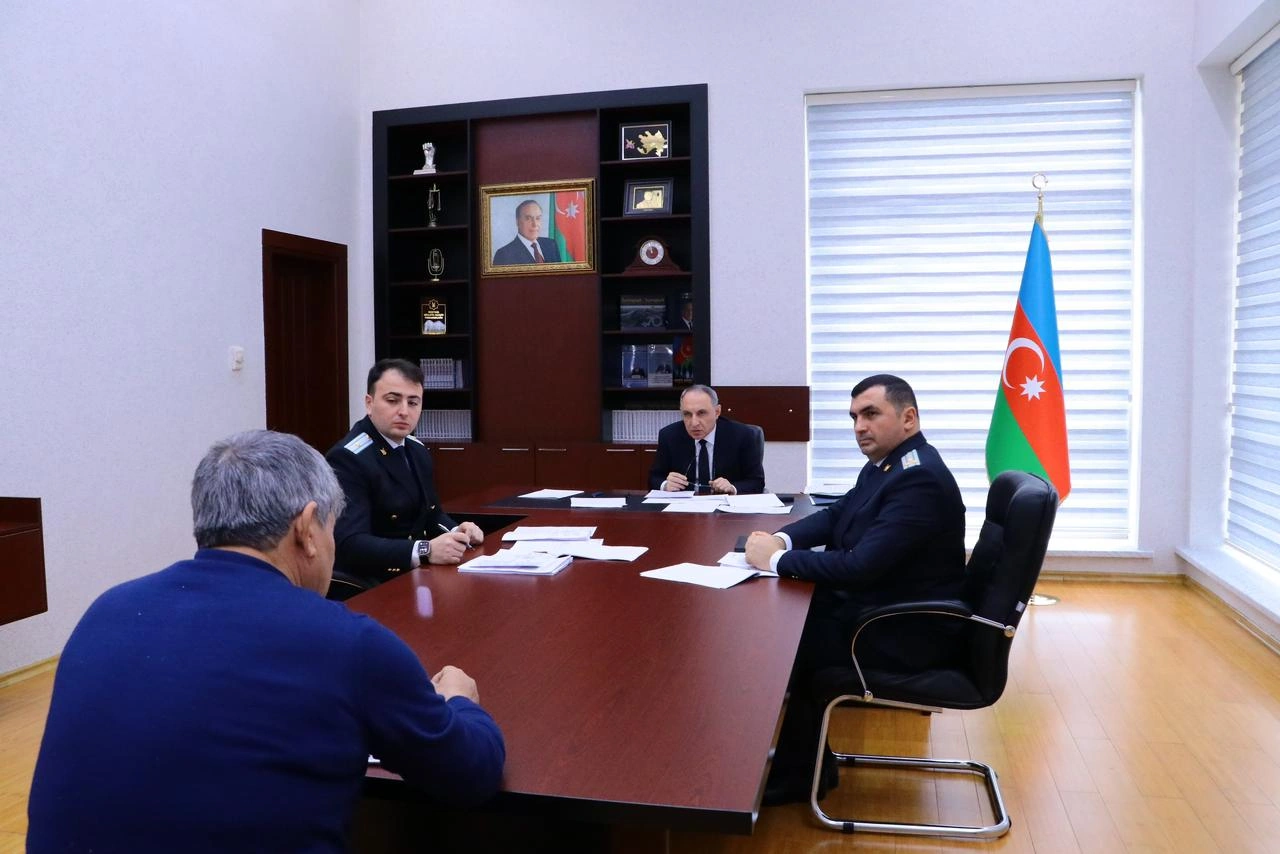 Baş prokuror Sumqayıt şəhərində vətəndaşları qəbul etdi - FOTO