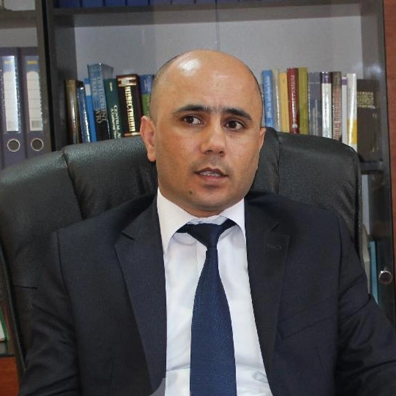 İqtisadçı xəbərdarlıq edir: Kredit portfelinin sürətli genişlənməsi problemli borcları artırır