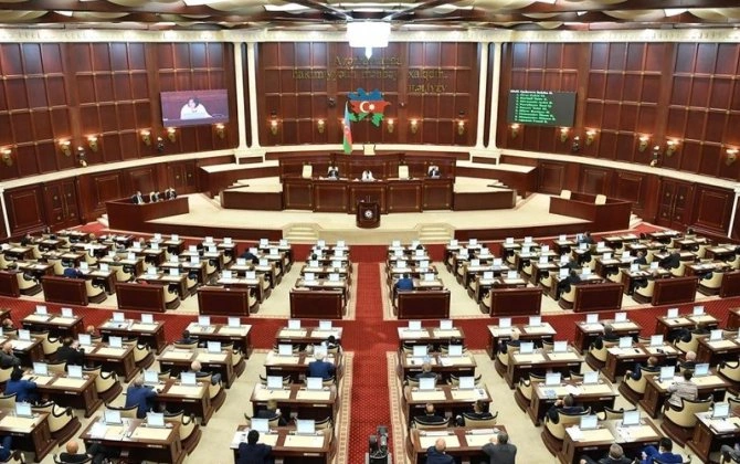 Bu gün parlament toplaşır - sabah deputatlar tətilə çıxır