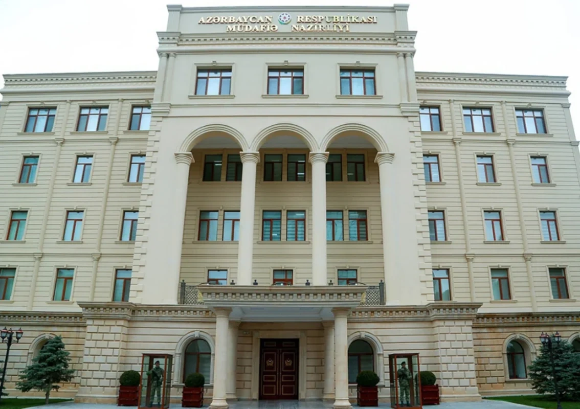 Azərbaycan Ordusunun hərbi qulluqçuları Kəlbəcərdə minaya düşüblər