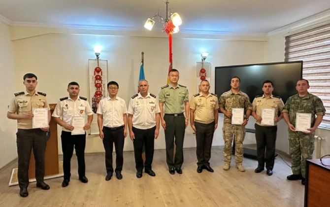 Azərbaycan-Çin hərbi təhsil əməkdaşlığı çərçivəsində Çin dili kursunun buraxılışı olub - FOTO