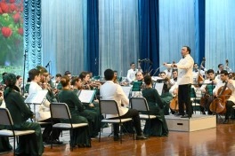 Leyla Əliyeva Türkmənistan Dövlət Simfonik Orkestrinin konsertini izləyib - FOTO