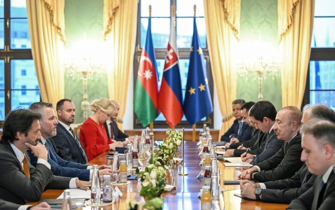 Bratislavada Azərbaycan Prezidenti İlham Əliyevin Slovakiya Prezidenti ilə geniş tərkibdə görüşü olub - FOTO - YENİLƏNİB