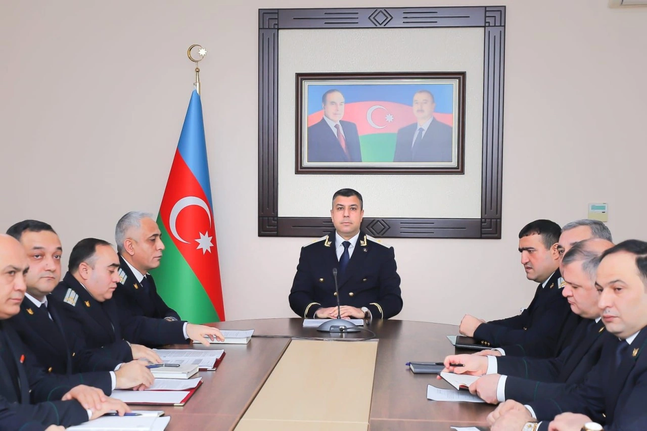 Kamran Əliyev əməliyyat müşavirəsi keçirdi - FOTOLAR