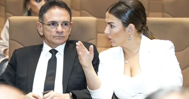 Zəhra boşanma xəbərinə reaksiya verdi: “Mədəniyyətiniz olsun…”