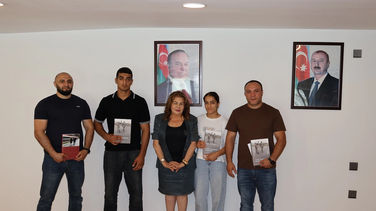 “Modern İnkişaf və Ailə” İctimai Birliyinin sədri Zərifə Quliyevə Tailandda  yola düşən idmançılarla görüşüb