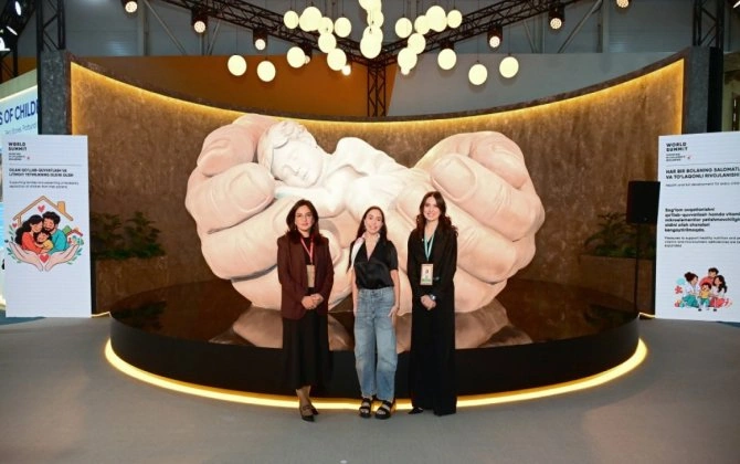 Leyla Əliyeva Səmərqənddə “Uşağın gözü ilə dünya” sərgisi və İmam əl-Buxari memorial kompleksi ilə tanış olub - FOTO