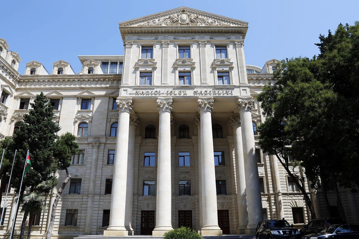 XİN: Yüksək bilik və bacarığa malik gənclər dövlətin rifahına mühüm töhfələr verəcək - FOTO