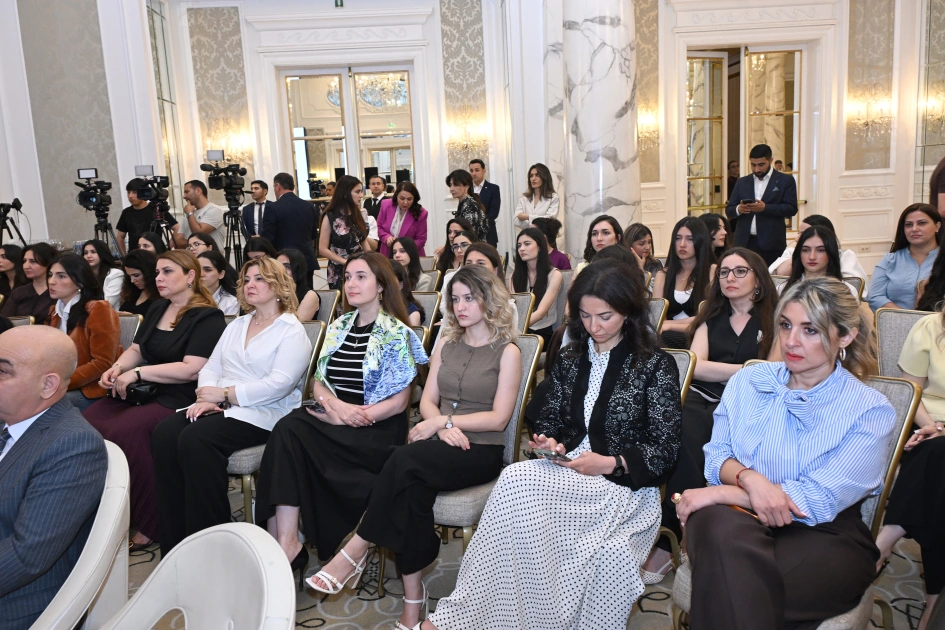 Leyla Əliyeva “Qızların təhsilinə dəstək” layihəsinin II Məzun Günündə iştirak etdi - FOTO