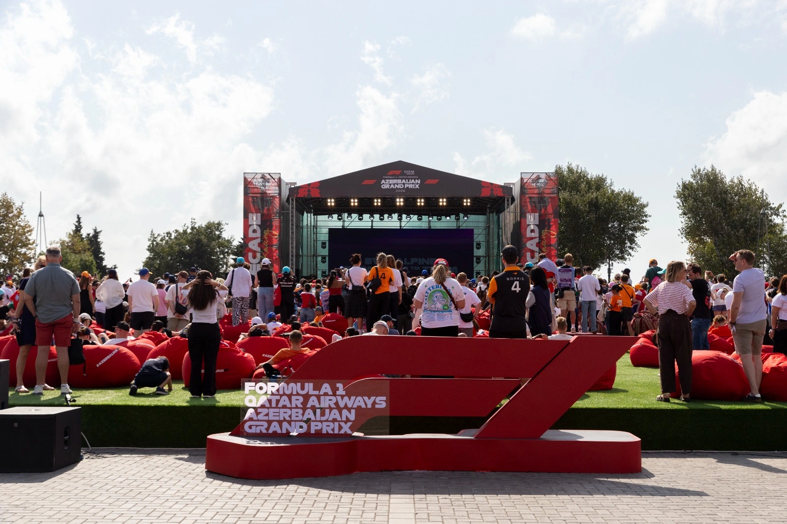Formula 1 üzrə Azərbaycan Qran-prisini 17 mindən çox xarici azarkeş izləyib - FOTO