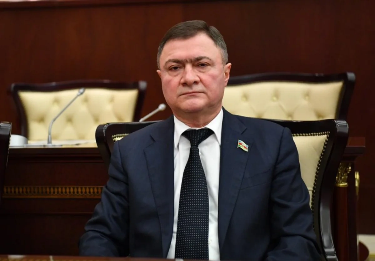 Qəbul olunan dəyişikliklər dövlət aparatında effektivliyin artırılması baxımından strateji əhəmiyyət daşıyır - RƏY