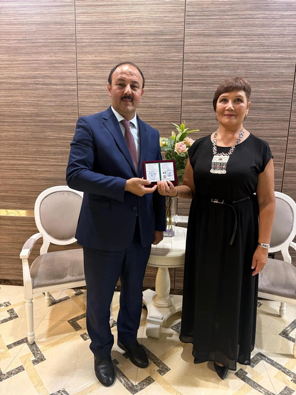 Əkbər Qoşalı Başqırdıstan Yazıçılar Birliyinin ən yüksək medalı ilə təltif olundu - FOTO
