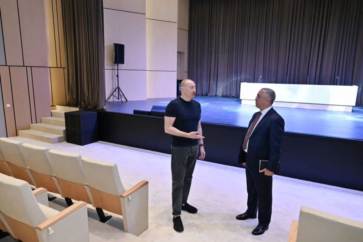 Prezident Xankəndidə əsaslı şəkildə yenidən qurulmuş Mədəniyyət Mərkəzinin açılışında - FOTO