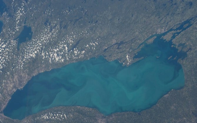 Tramp Ontario gölünün adını dəyişdirdi