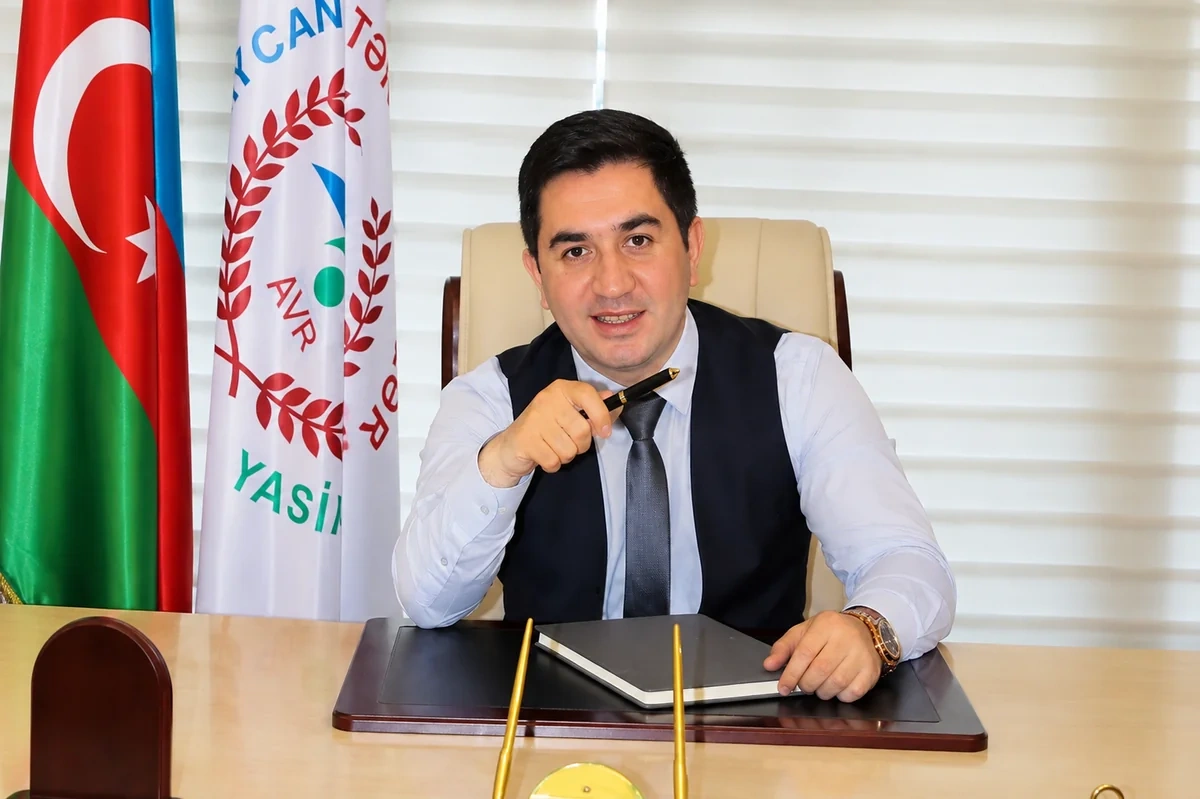 Azərbaycanda ictimai birliyin sədri və məsul əməkdaşı həbs edildilər