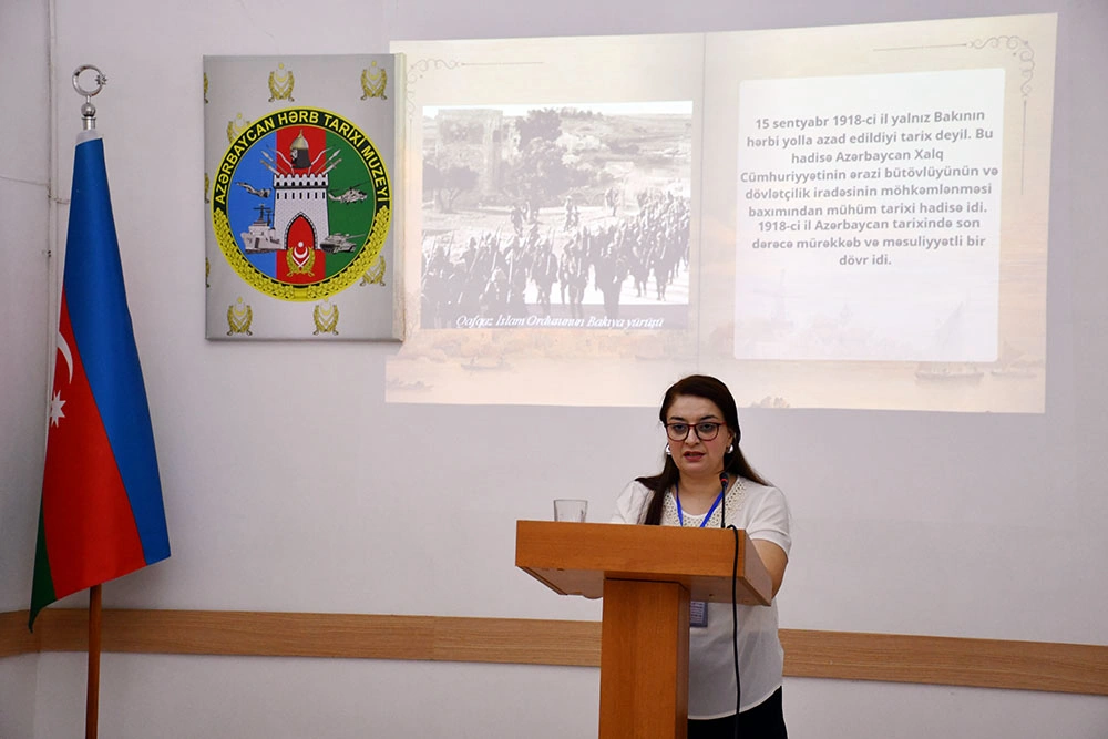 Azərbaycan Hərb Tarixi Muzeyində Bakının azad edilməsinin ildönümü qeyd olundu - FOTO