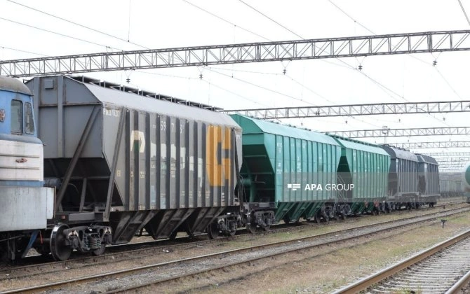 Azərbaycandan tranzit keçməklə Ermənistana taxıl və gübrə yola salındı