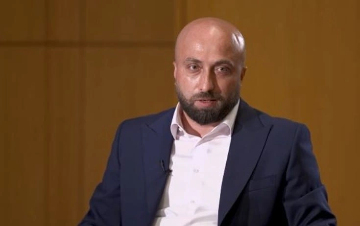 Əflatun Qubadovdan ifasına “biyabırçılıq” deyən Space TV-nin baş direktoruna CAVAB: “Mənim hesabıma kanala pul gəlib, biyabırçılığı başqa yerdə axtarsın” - ÖZƏL