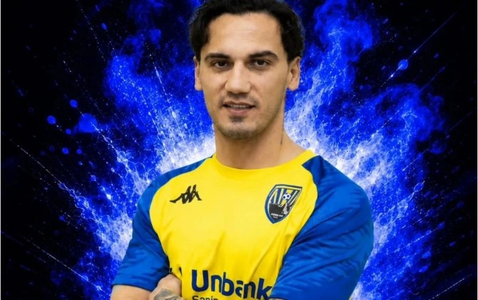 "Kəpəz" Rəhman Hacıyevlə müqavilənin müddətini uzatdı