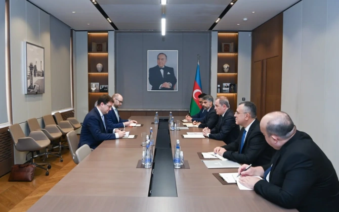 Avstriyanın yeni səfiri etimadnaməsinin surətini Ceyhun Bayramova təqdim edib - FOTO